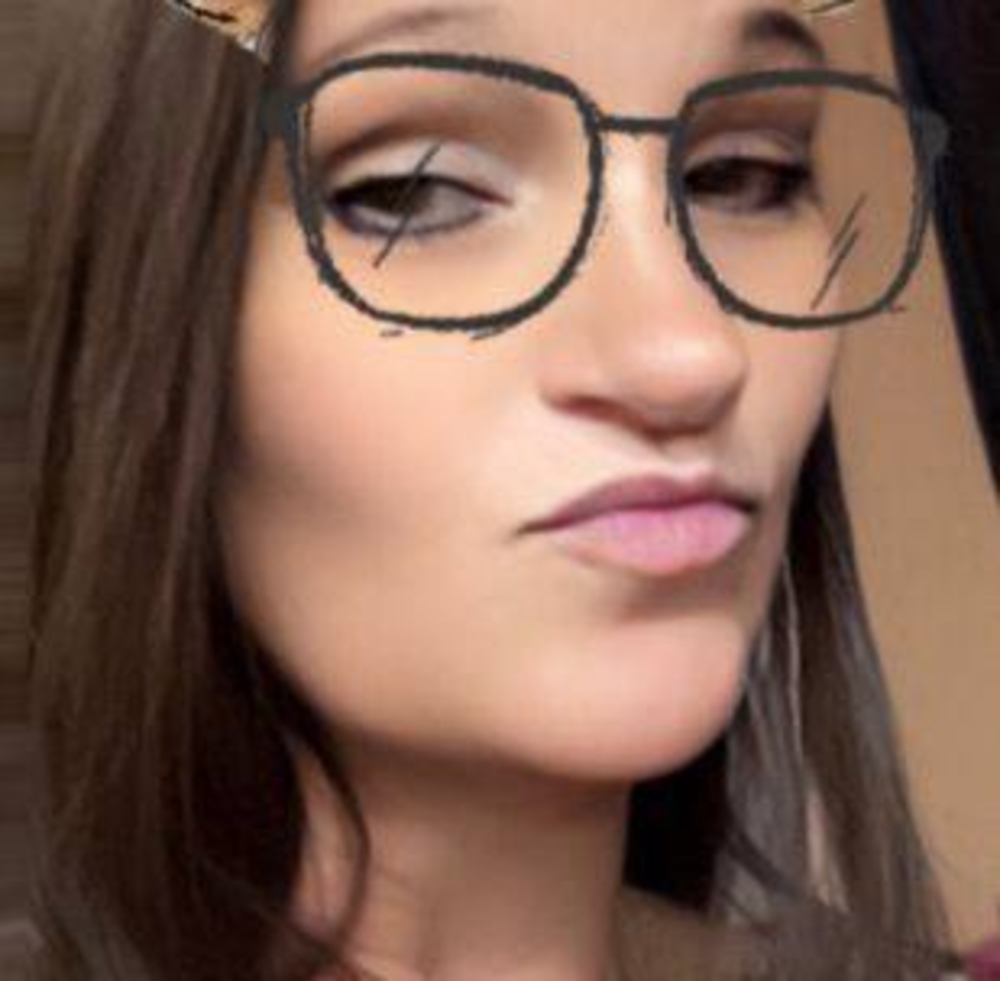 Meet your Posher, Chelle